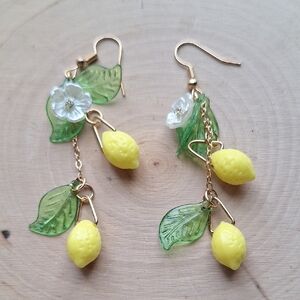 Lemon Charm Earrings with Green Leaves